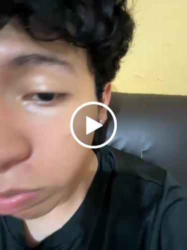 Customer video review of Piercing triangulos zirconias