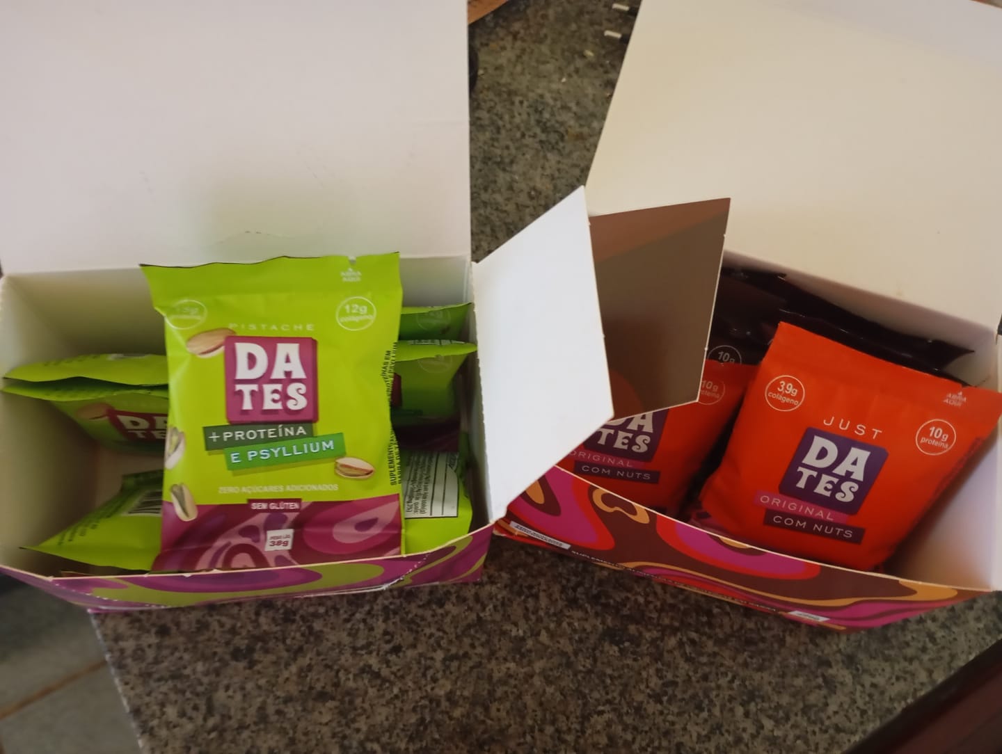 Customer photo review of Dates Pistache