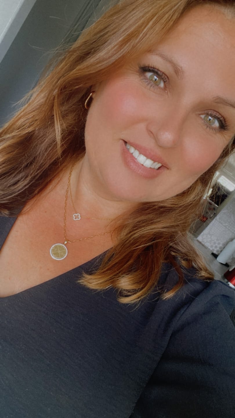 Customer photo review of Engravable Compass With Stones