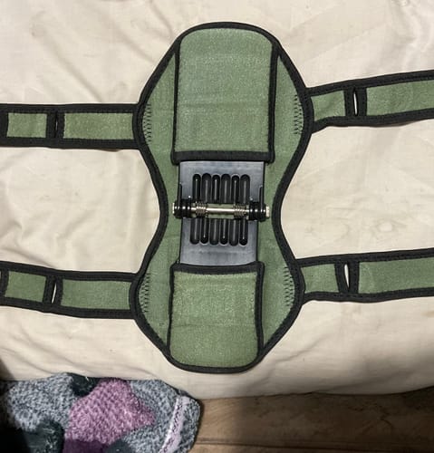 Customer photo review of HexoKnee™ – Adjustable Knee Support Brace for Running, Squatting, and Joint Relief