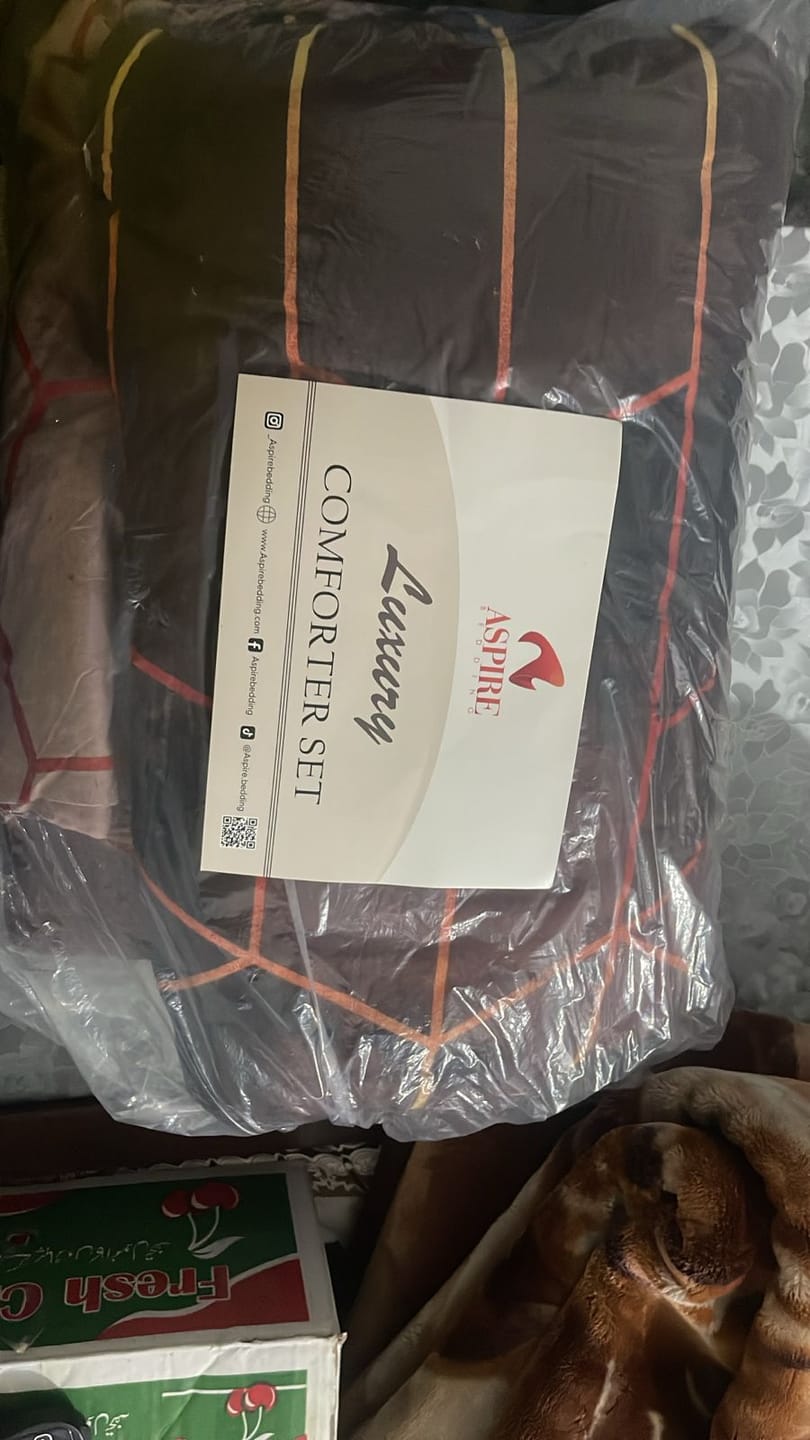 Customer photo review of Cloudwhisper Comforter Set- 7 Pcs