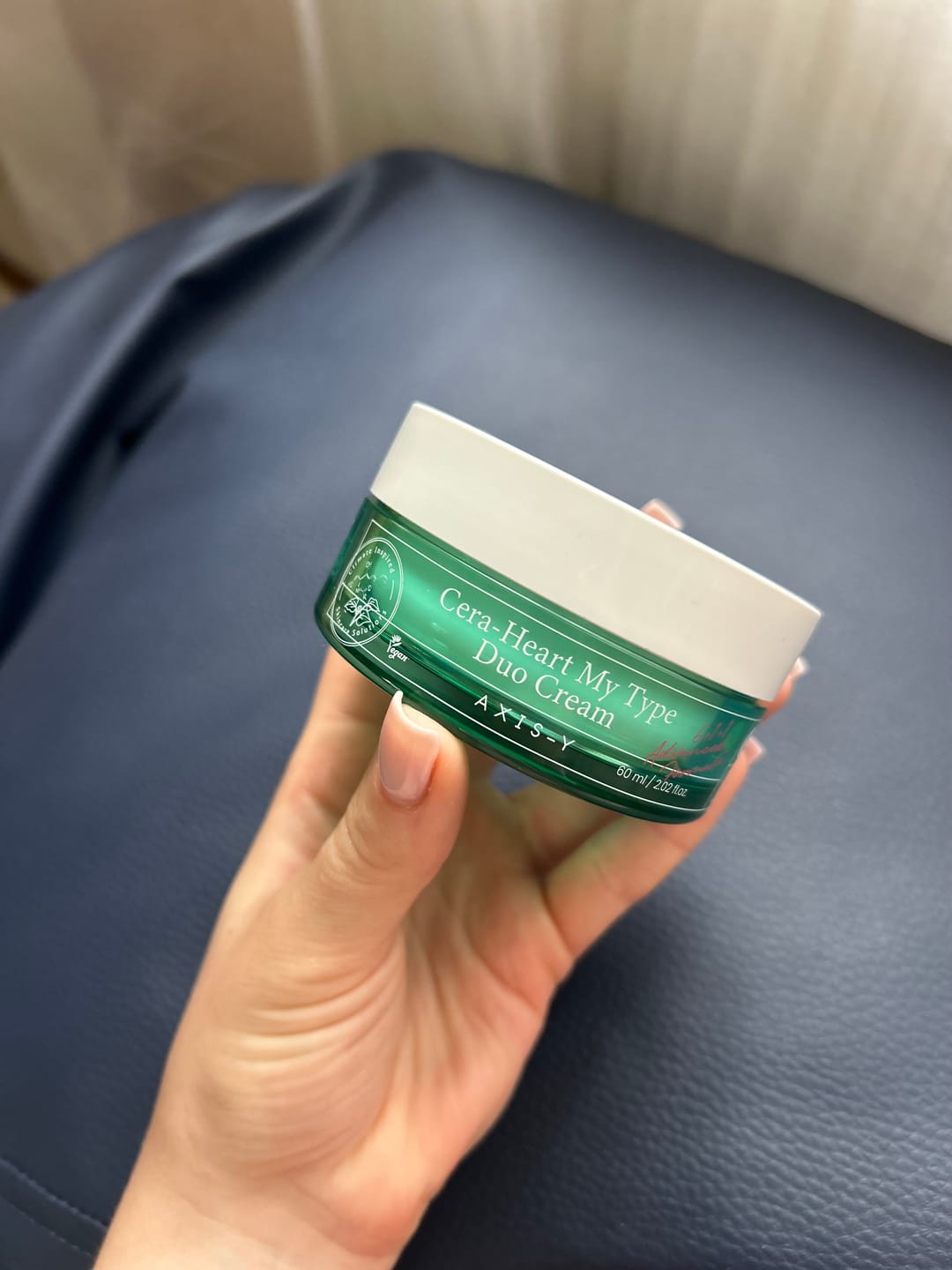 Customer photo review of Mitrinošs krēms ar divkāršu iedarbību AXIS-Y Cera- Heart My Type Duo Cream