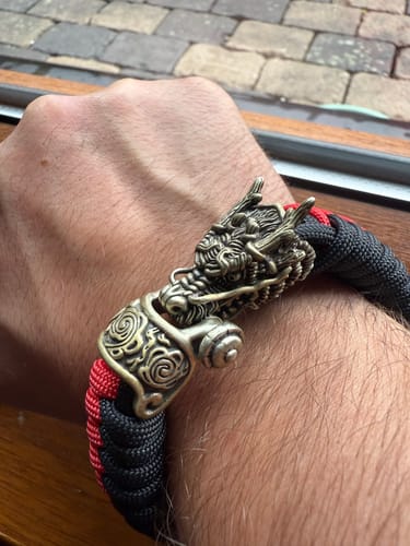 Customer photo review of The Dragon Paracord Bracelet