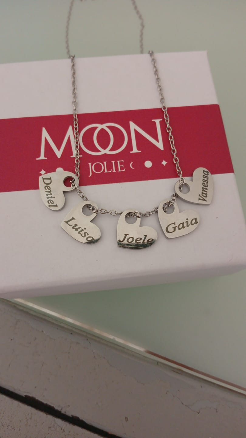 Customer photo review of Collana con cuori - Amori della Mamma