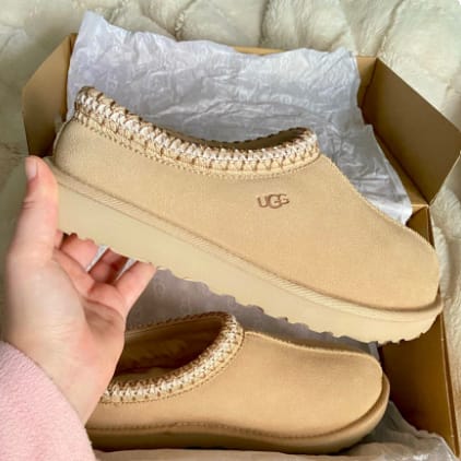 Customer photo review of UGG Tasman Slipper Driftwood – Women's