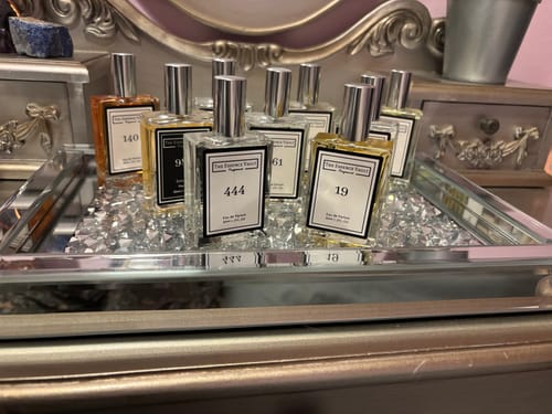 Customer photo review of Inspired by Black Orchid - 19