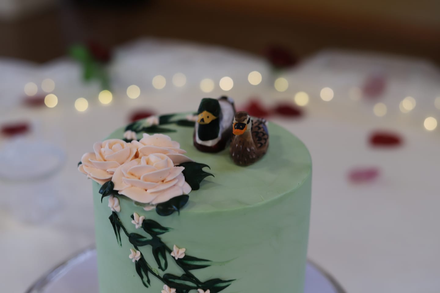 Customer photo review of Enchanted Floral Cutting Cake