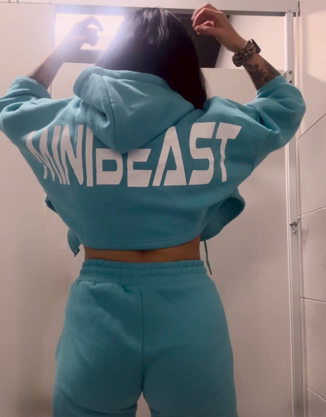 Customer photo review of Boyfriend Cropped Hoodie