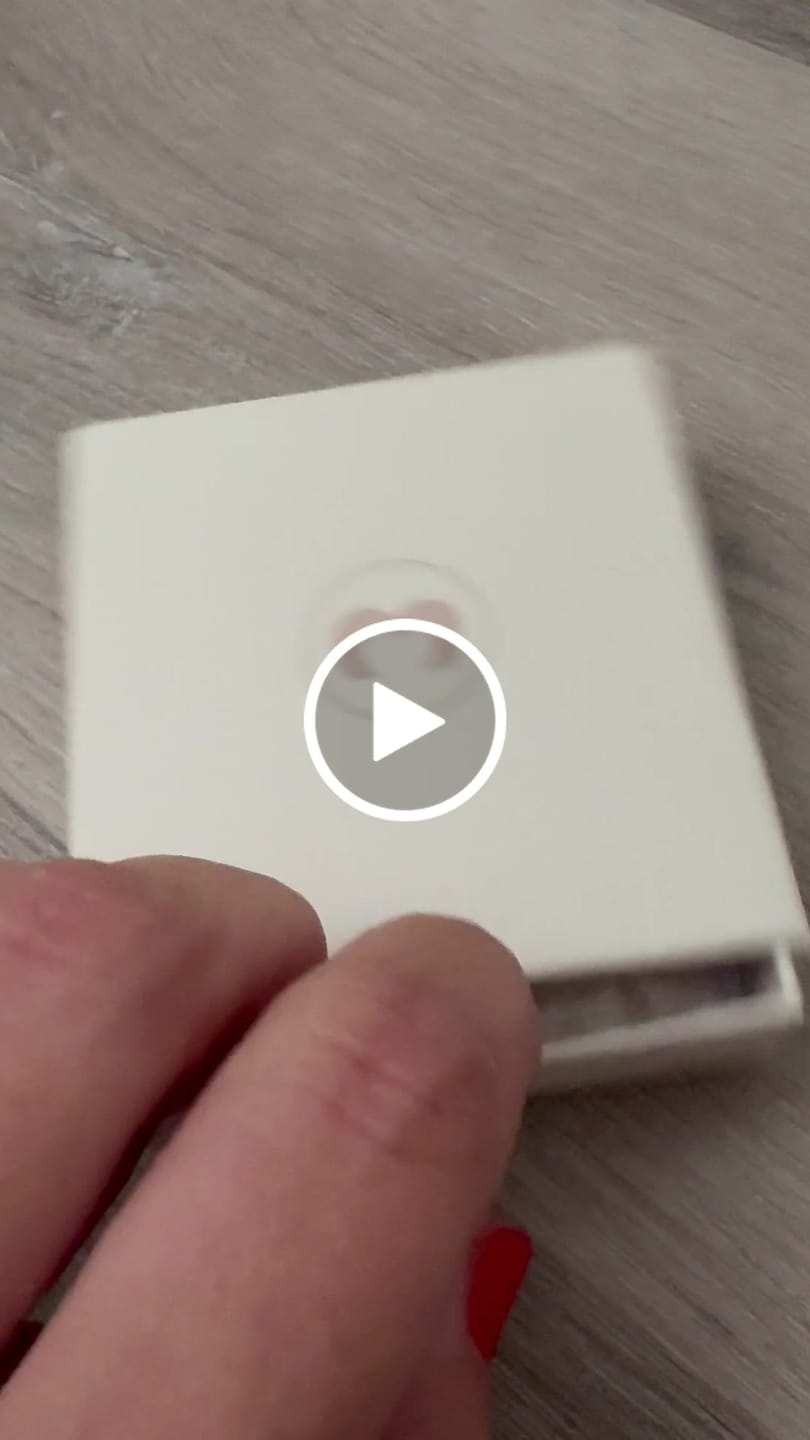 Customer video review of Collar Letras ABC