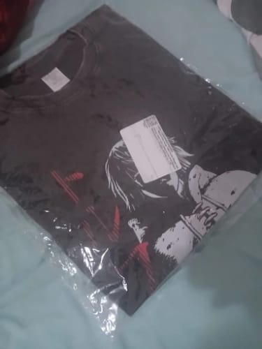 Customer photo review of VLS Anime Graphic T-Shirt – Vintage Cotton Oversized Washed Tee