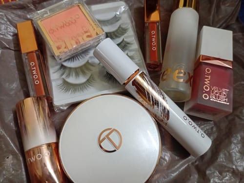 Customer photo review of O.TWO.O LIQUID BLUSH