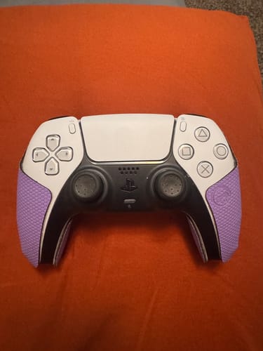 Customer photo review of Custom Cinch PS5 Pro + Upload Your Own Image - Custom Design Ref: 49JIQY