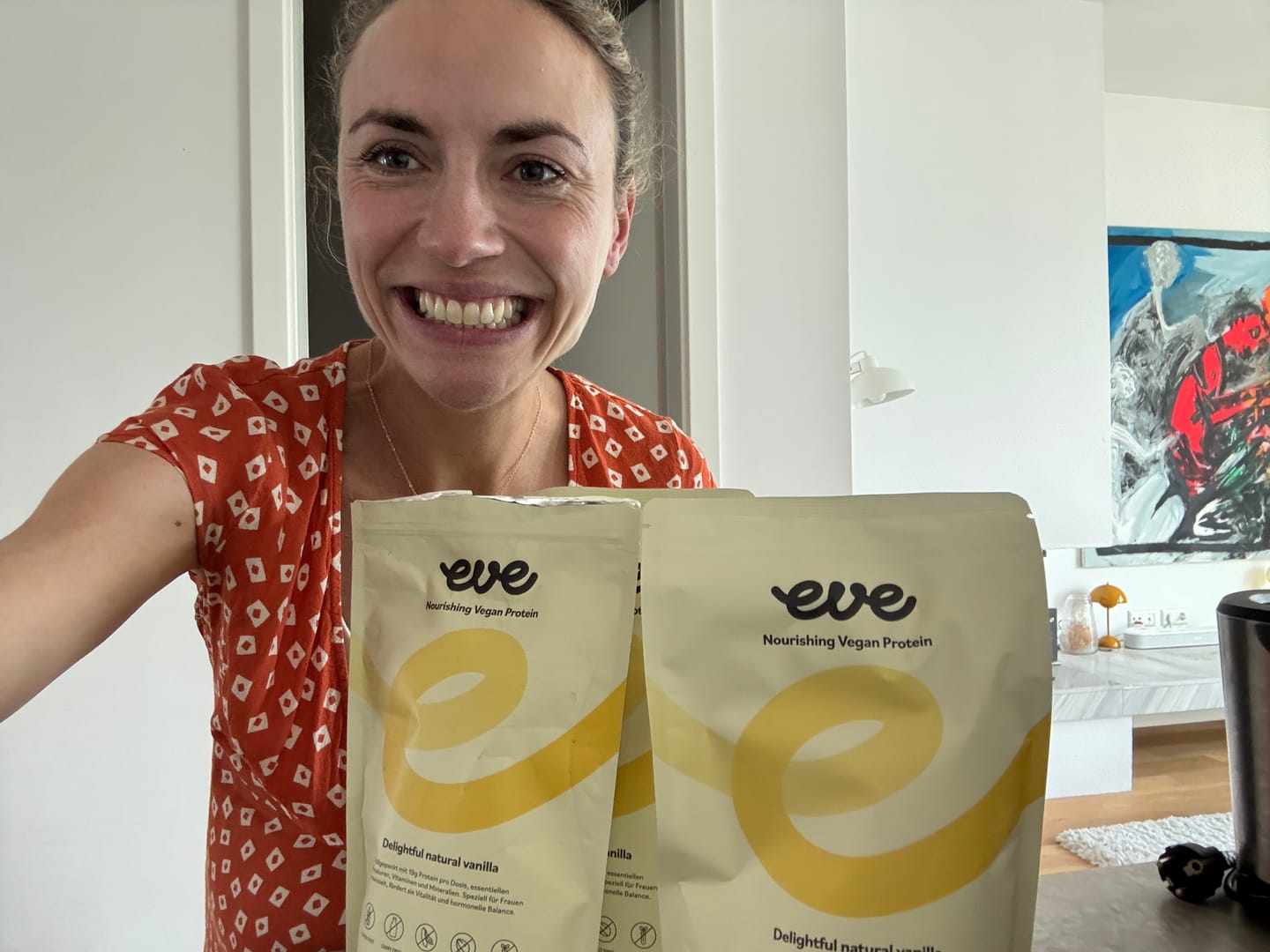 Customer photo review of Nourishing Vanilla Protein (vegan)