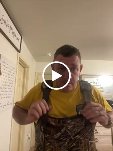 Customer photo review of MarshWarrior Chest Waders Men's Waterfowl Hunting 200 Gram 3M Thinsulate Neoprene Waders