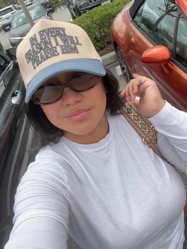 Customer photo review of Hat: In every season I will praise Him