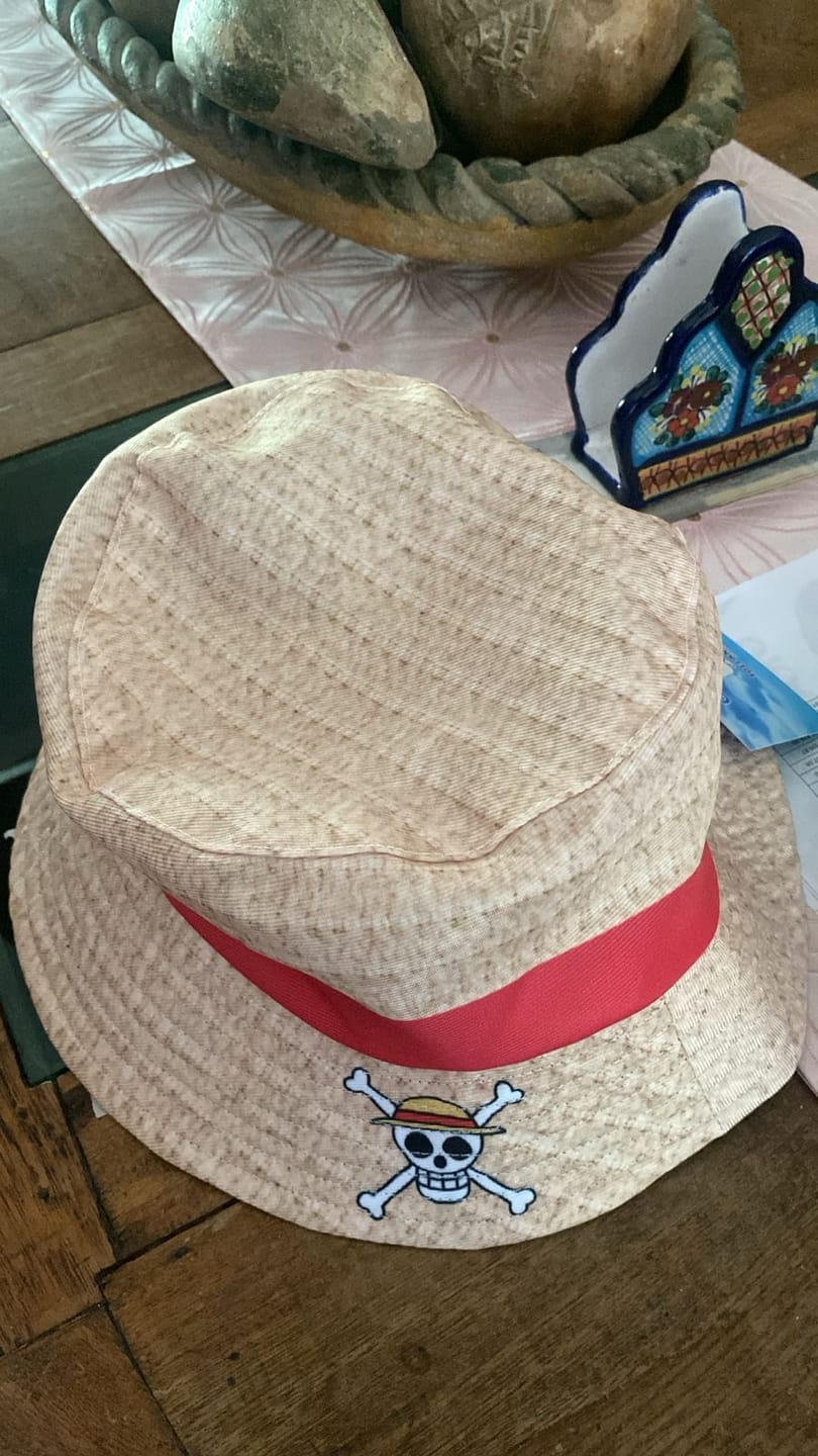 Customer photo review of Bucket Hat Mokey D Luffy