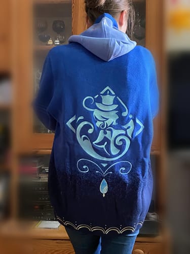 Customer photo review of Genshin Zipper Hoodie II Preorder