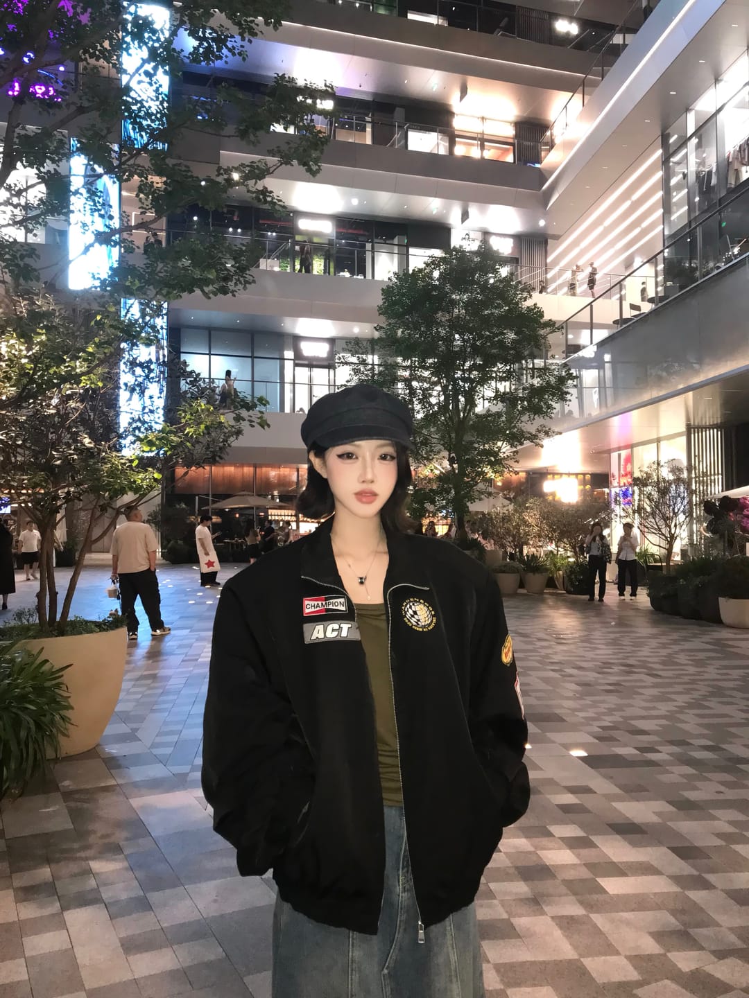 Customer photo review of WARDEN EDGE Racing Patch Zip Jacket with Elastic Cuffs & Retro Embroidery