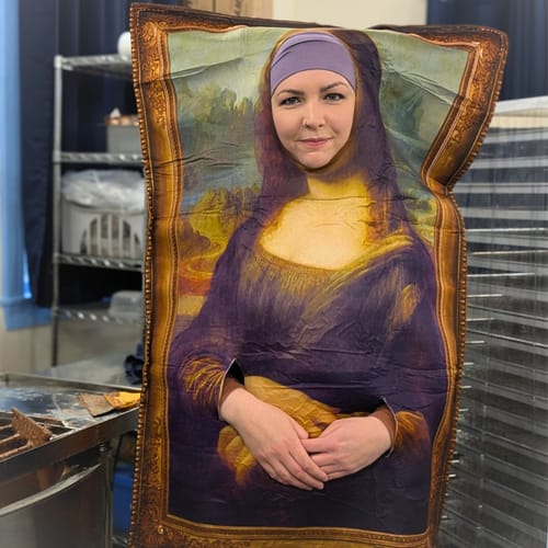 Customer photo review of Mona Lisa & The Scream Halloween Costumes