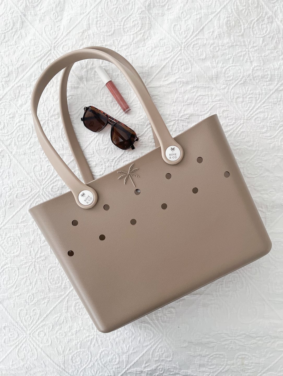Customer photo review of Midi Tribe Bag in Mangrove