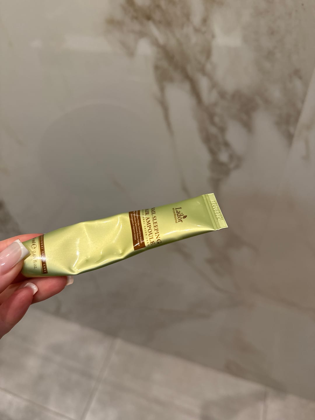 Customer photo review of Atjaunojošs nakts serums matiem Lador Snail Sleeping Clinic Ampoule