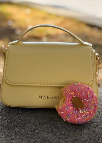 Customer photo review of NALUA - BUTTER