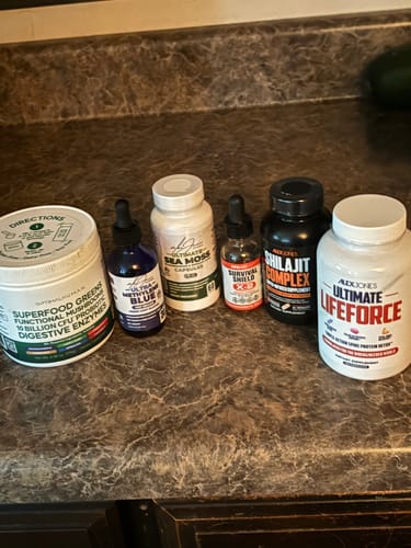 Customer photo review of Shilajit Complex - Super-Infused Supplement (Refill)