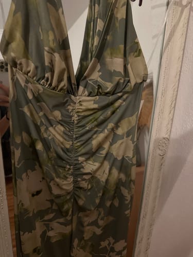Customer photo review of Φόρεμα δετό στο λαιμό