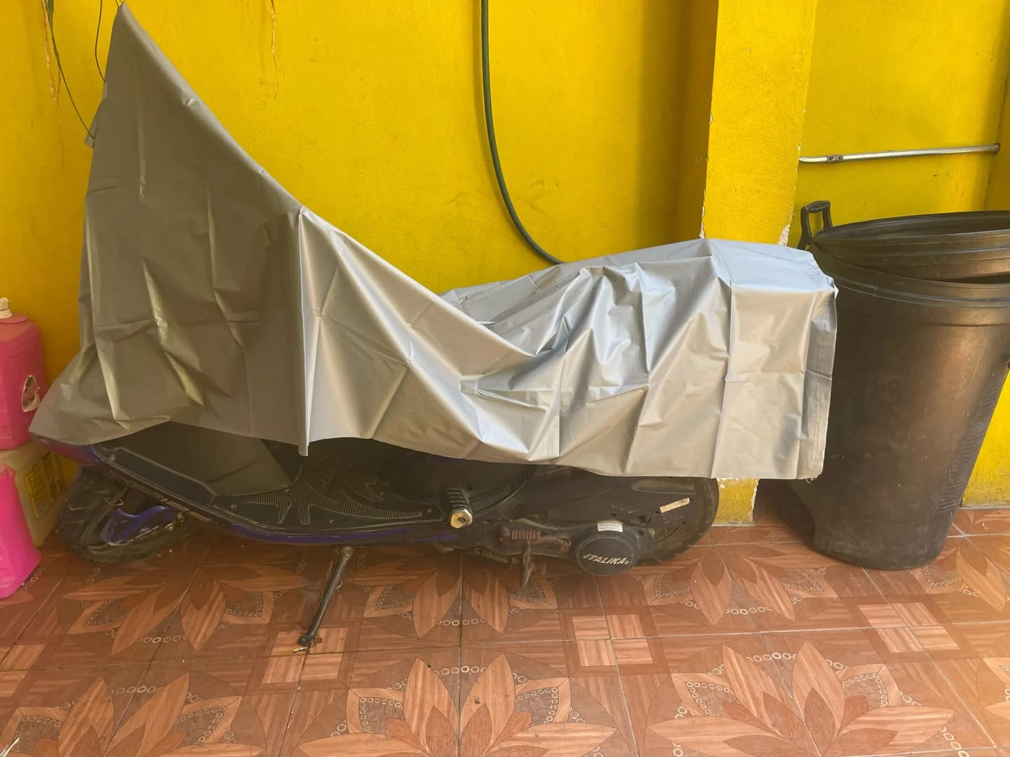 Customer photo review of Cerada za motor