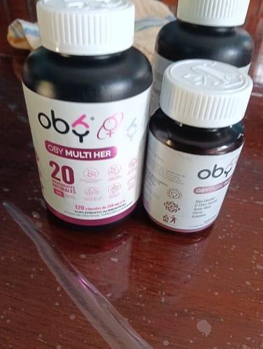 Customer photo review of OBY MULTI HER Multivitaminico MUJER, 20 Vitaminas, Minerales y Nutrientes. 120 CAPS