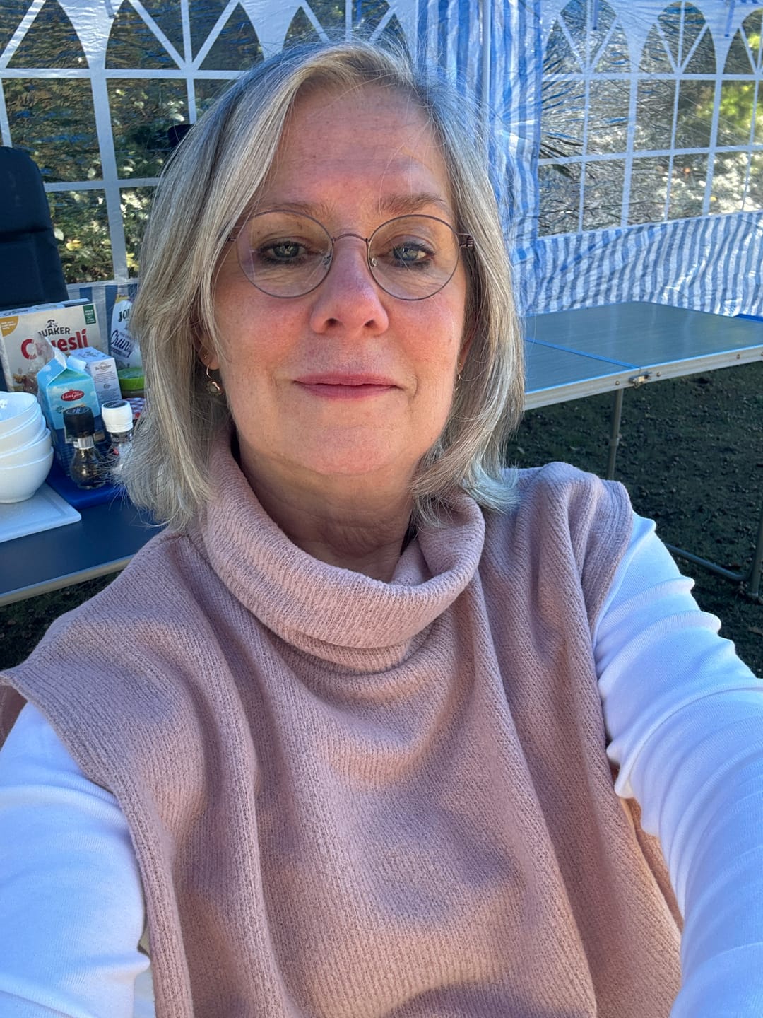 Customer photo review of Knitted Sleeveless Sweater Fenna - Rose
