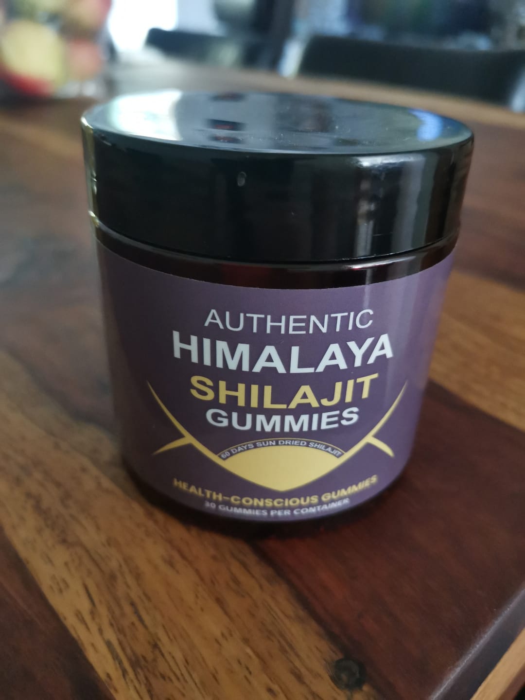 Customer photo review of Mindabolics Shilajit Gummies