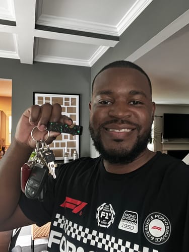 Customer photo review of Shipping and free return insurance