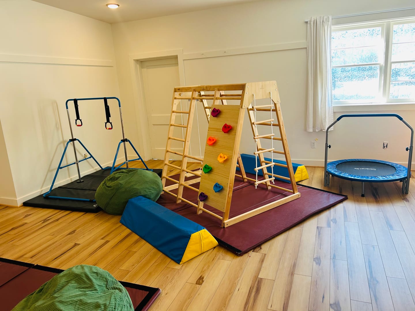 Customer photo review of Magnolia - Real Wood 7-in-1 Playset
