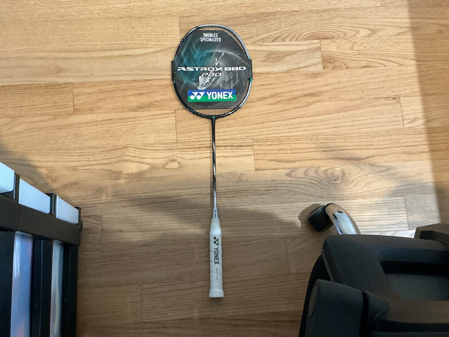 Customer photo review of Yonex ASTROX 88D PRO Unstrung Badminton Racket [Black/Silver]
