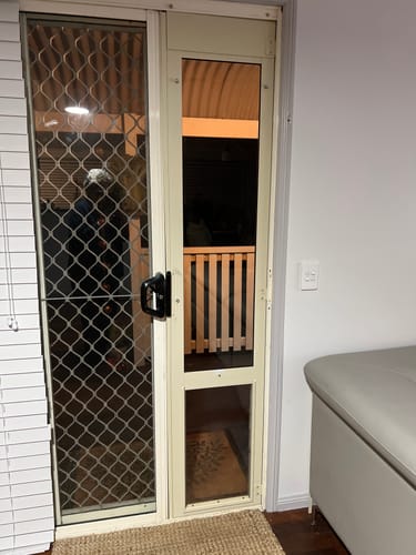 Customer photo review of Screen Door Adapter