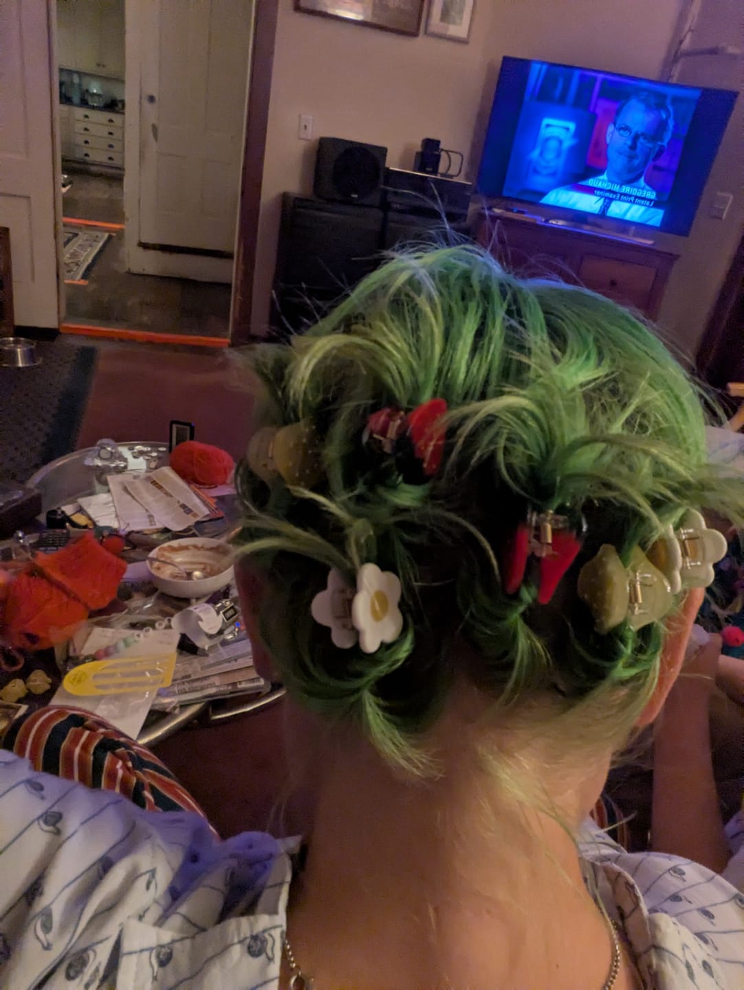 Customer photo review of Micro Fruit and Flowers Hair Claw Clip Set