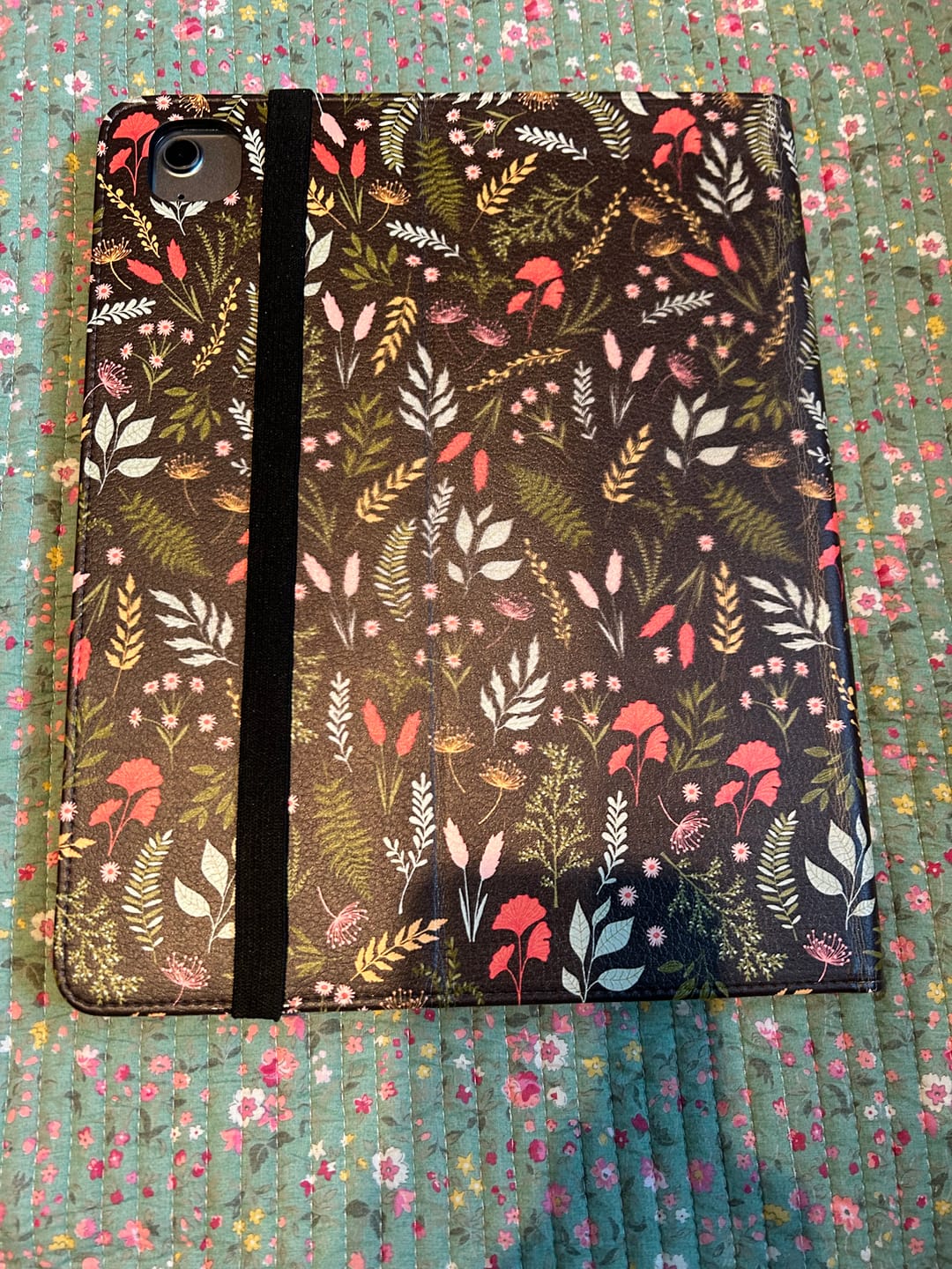 Customer photo review of Folia iPad Folio