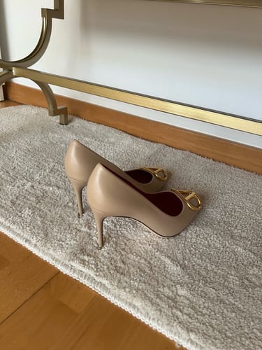 Customer photo review of Adora Nude Matt Heels