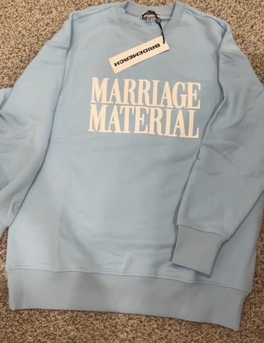 Customer photo review of MARRIAGE MATERIAL OVERSIZE CREWNECK (BLUE)