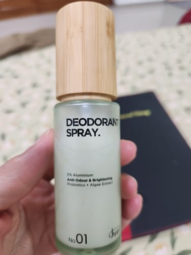 Customer photo review of HYGR Deodorant Perfume Spray