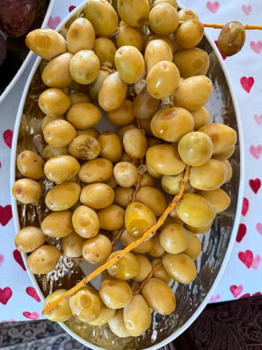 Customer photo review of Organic Yellow Barhi Dates (Khalal Barhi Dates)