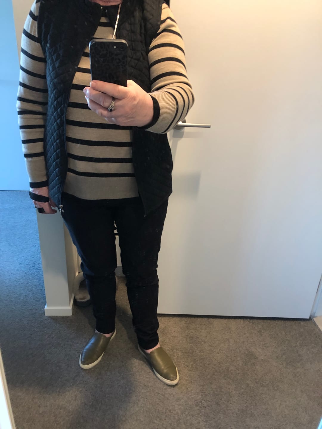Customer photo review of STRAIGHT PANT