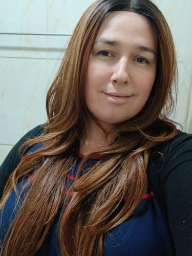 Customer photo review of Lace Front Gardenia Castanho com Luzes Ondulada - Repartição Livre 13x4