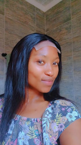 Customer photo review of Brazilian 4x4 Lace Wig - Straight
