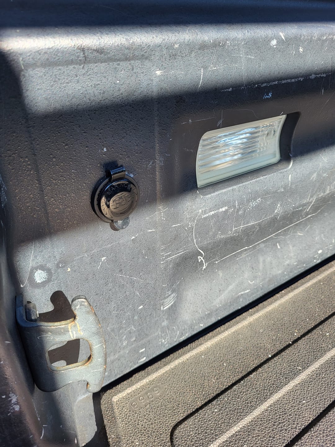 Customer photo review of 12V Power Outlet