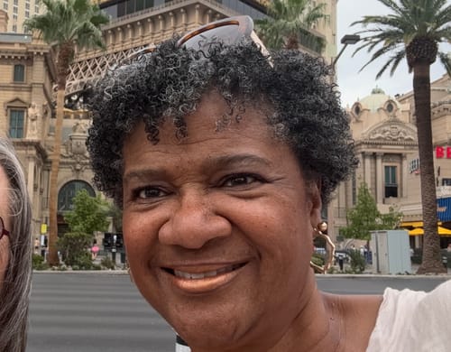 Customer photo review of Leave-In Conditioner – Raw Wildflower Honey for Mega Moisture and Soft, Hydrated Curls | Honey Hydration 🍯