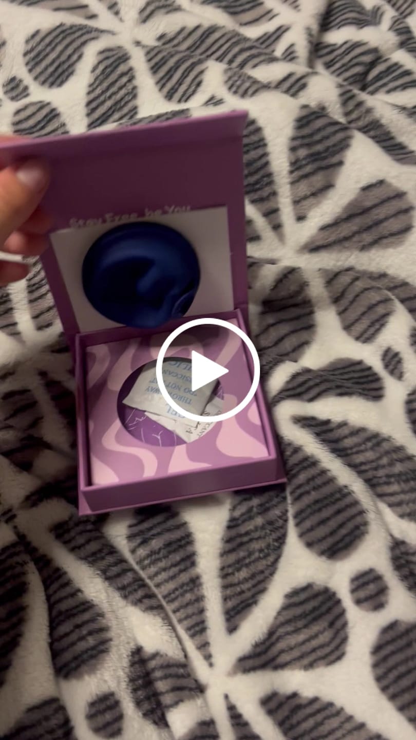 Customer video review of femdisc Menstruationsscheibe mit Lasche