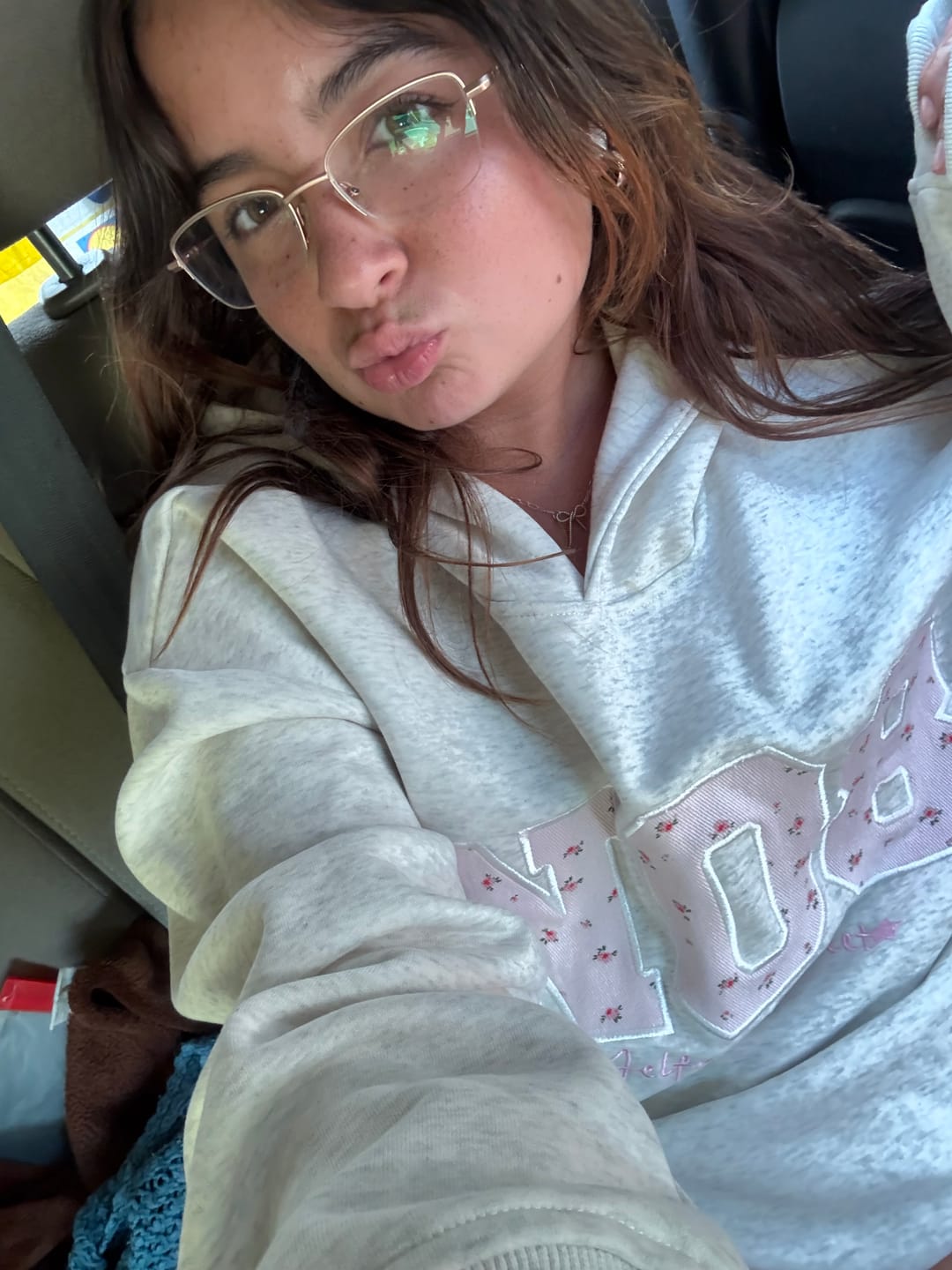 Customer photo review of Aelfric Eden Oversized N08 Graphic Hoodie