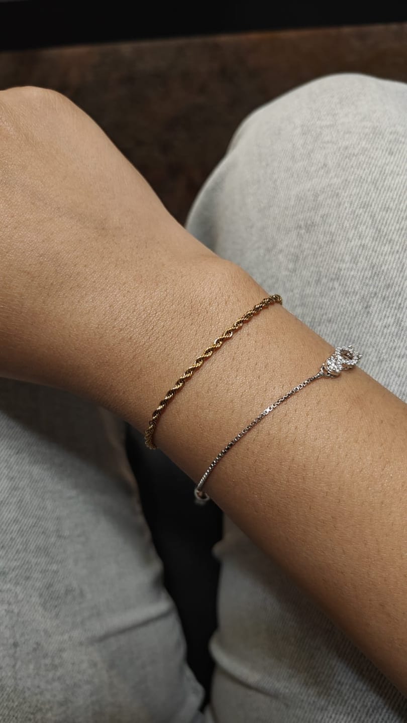 Customer photo review of Rope Chain Bracelet in Gold